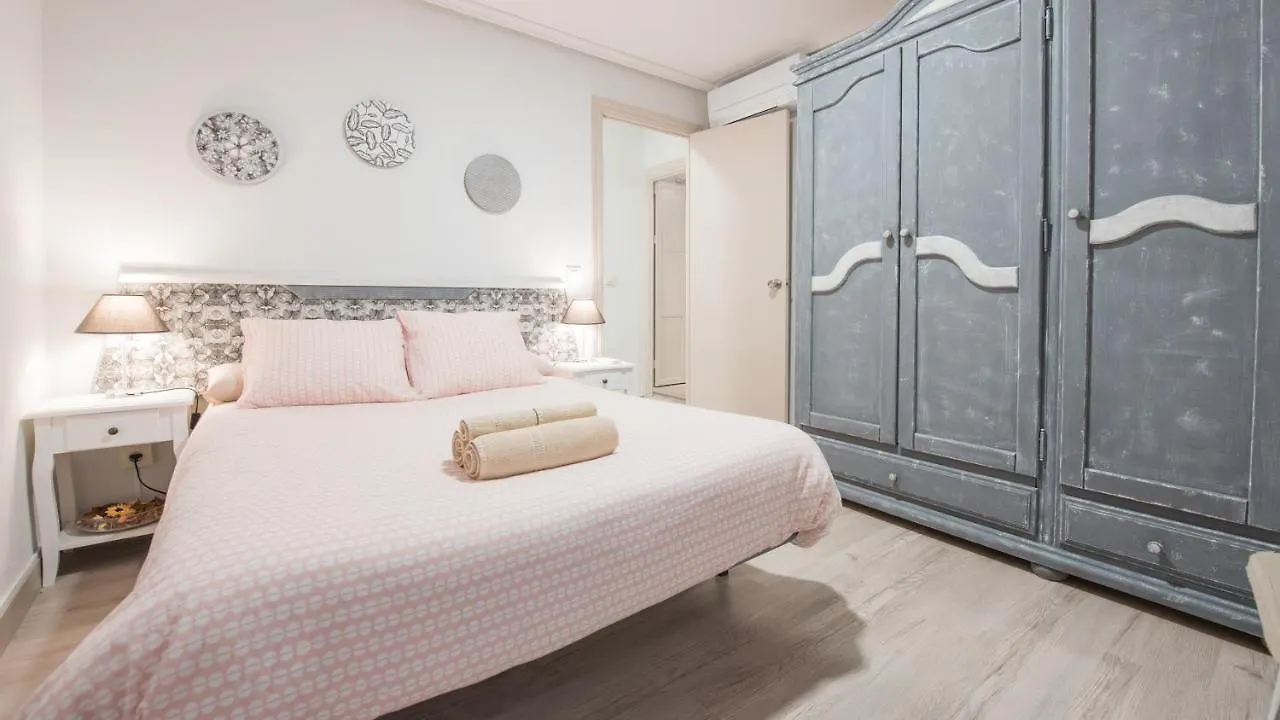 Toledo Feliz Apartments